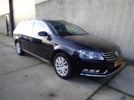 Volkswagen Passat Variant - 1.6 TDI R-line BlueMotion NAV, airco, LMV - 1