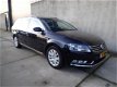 Volkswagen Passat Variant - 1.6 TDI R-line BlueMotion NAV, airco, LMV - 1 - Thumbnail