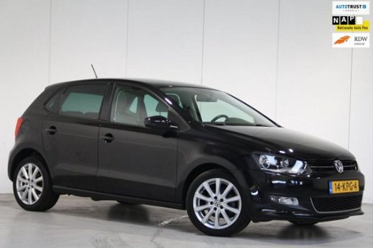 Volkswagen Polo - 1.4-16V Highline NAVI|NL AUTO - 1