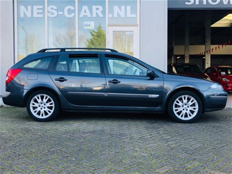 Renault Laguna Grand Tour - 2.0-16V Tech Line Facelift, Navi, NIEUWSTAAT - 1