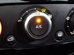 Renault Clio - TCe 90pk Limited Navig., Airco, Cruise, Lichtm. velg - 1 - Thumbnail