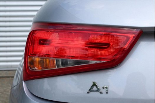 Audi A1 Sportback - 1.4TDI 90PK PRO LINE / NAVIGATIE / CLIMA / 15'' - 1