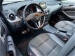 Mercedes-Benz B-klasse - 180 Prestige Comfort Automaat Xenon, Navig., Climate, Park. Assist, 17'' Li - 1 - Thumbnail