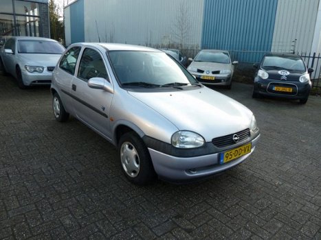 Opel Corsa - 1.2i-16V Strada automaat n.a.p. 3drs - 1