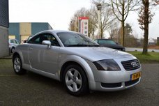 Audi TT - 1.8 5V Turbo S Line NWE APK / CLIMA / NAP / STOELVERWARMING