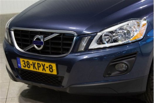 Volvo XC60 - 2.4D Aut. Navigatie Leder Trekhaak 175pk - 1