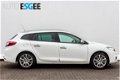 Renault Mégane Estate - 1.5 dCi GT-Line | Xenon | Navi | ECC | Bose | Cruise | 17'' LMV | Trekhaak - 1 - Thumbnail