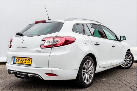 Renault Mégane Estate - 1.5 dCi GT-Line | Xenon | Navi | ECC | Bose | Cruise | 17'' LMV | Trekhaak - 1