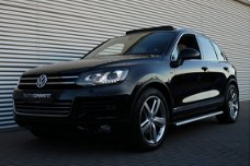 Volkswagen Touareg - 3.0 TDI Highline Aut 4 Motion Exclusive (Panodak Luchtvering SportLeder/Memory/