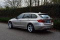 BMW 3-serie Touring - 318d Luxury | LEDER | NAVI | 2 x CHROME | TREKHAAK - 1 - Thumbnail