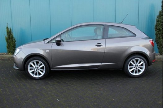 Seat Ibiza SC - 1.0 EcoTSI Style Connect/AC/LMV/PDC/NAV - 1