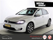 Volkswagen Golf - 1.4 TSI GTE | PANO | NAVI | CAMERA