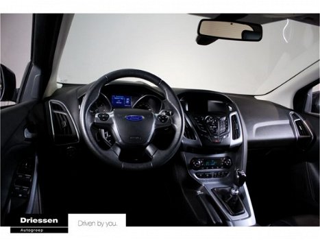 Ford Focus Wagon - 1.6 TDCI ECOnetic Lease Titanium (Leder - Lichtmetalen Velgen) - 1