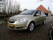 Opel Corsa - 1.4-16V Cosmo | Clima + Cruise nu € 3.975, - 1 - Thumbnail