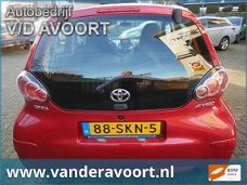 Toyota Aygo - 1.0-12V Comfort Navigator Met 3 maanden garantie en nieuwe apk