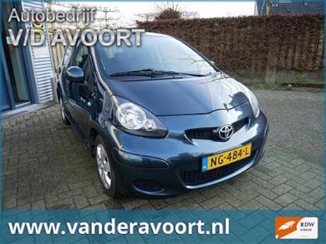 Toyota Aygo - 1.0-12V Met 3 maanden garantie en nieuwe apk - 1