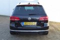 Volkswagen Passat Variant - 2.0 TDI Highline BlueMotion AUTOMAAT CLIMA CRUISE PDC NAVI KEYLESS BLUET - 1 - Thumbnail