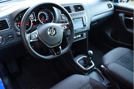 Volkswagen Polo - 1.4 TDI Comfortline ECC/Navi/Pdc - 1