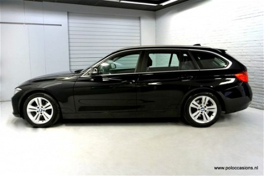BMW 3-serie Touring - 320d, Automaat, Xenon, Navigatie Prof, Touchpad - 1