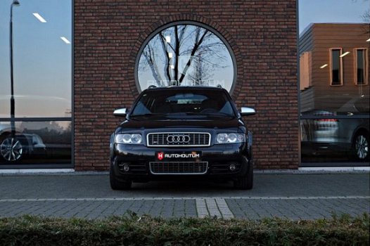 Audi S4 - Avant 4.2 V8 Quattro Youngtimer RNS-e navigatie - 1