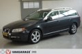 Volvo V70 - 2.0 D3 Momentum Stoelverwarming, Bluetooth, Automaat, Leer - 1 - Thumbnail