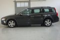 Volvo V70 - 2.0 D3 Momentum Stoelverwarming, Bluetooth, Automaat, Leer - 1 - Thumbnail