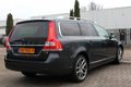 Volvo V70 - 2.0 D2 Inscription (B) + Xenon + Navi + S-Dak + Leder + 18 inch - 1 - Thumbnail
