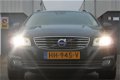 Volvo V70 - 2.0 D2 Inscription (B) + Xenon + Navi + S-Dak + Leder + 18 inch - 1 - Thumbnail