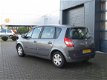 Renault Scénic - Scenic 1.6-16V Dynamique Comfort - Handelsprijs - 1 - Thumbnail