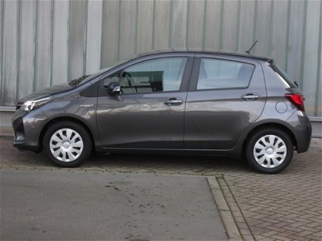 Toyota Yaris - 1.5 Full Hybrid 100pk 5D Aspiration NAVI - 1