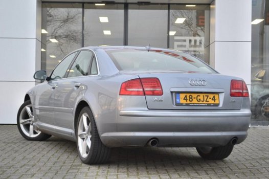 Audi A8 - 2.8 FSIe Luchtvering Comfortstoelen Bose Xenon Clima Navi Afn Trekhaak 19 Inch Nette NL A8 - 1