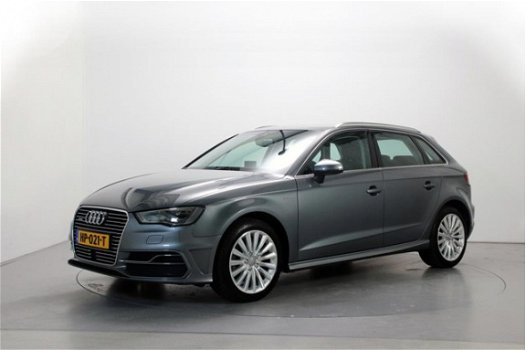 Audi A3 Sportback - 1.4 e-tron PHEV Attraction Pro Line plus LED Navigatie Parkeersensoren Climate C - 1