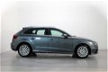 Audi A3 Sportback - 1.4 e-tron PHEV Attraction Pro Line plus LED Navigatie Parkeersensoren Climate C - 1 - Thumbnail