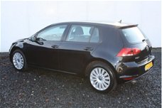 Volkswagen Golf - 1.6 TDI Trendline | Airco | Navigatie | Boordcomputer | Elecktrische ramen voor |