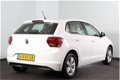 Volkswagen Polo - 1.0 MPI 80PK Comfortline | App. NAV | Airco | Cruise | LM - 1 - Thumbnail