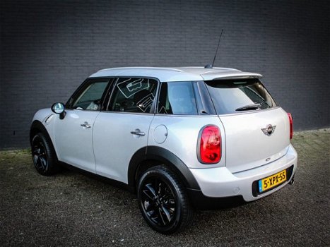 Mini Mini Countryman - 1.6 One Knockout Edition Navigatie / Clima / PDC - 1