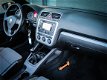 Volkswagen Eos - 1.4 TSI Highline Climate control / Navigatie / PDC - 1 - Thumbnail