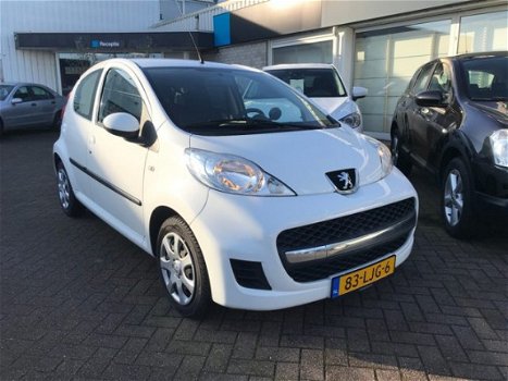 Peugeot 107 - XS 1.0 5drs Airco CV El.ramen 68.096km NL-auto - 1