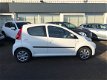 Peugeot 107 - XS 1.0 5drs Airco CV El.ramen 68.096km NL-auto - 1 - Thumbnail