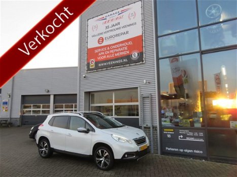 Peugeot 2008 - 1.6 VTi Féline - NAVI - PANO - LEER - CLIMA - PDC - TREKHAAK - LED - CRUISE - 1 EIGEN - 1