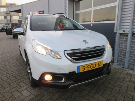 Peugeot 2008 - 1.6 VTi Féline - NAVI - PANO - LEER - CLIMA - PDC - TREKHAAK - LED - CRUISE - 1 EIGEN - 1