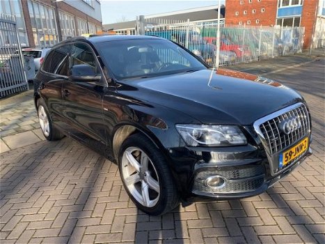 Audi Q5 - 2.0 TFSI quattro Pro Line S Line PANO/AUT - 1