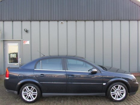 Opel Vectra - 2.2-16V Elegance //APK//NAP//Airco//Cruise//Elec.Ramen//CV+AB//Trekhaak// - 1