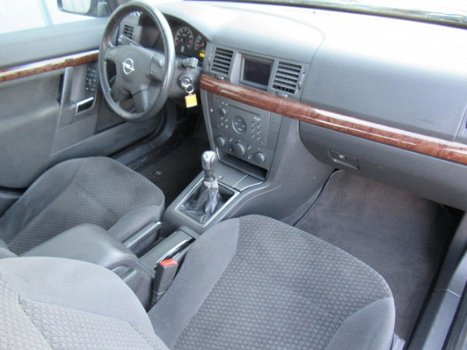 Opel Vectra - 2.2-16V Elegance //APK//NAP//Airco//Cruise//Elec.Ramen//CV+AB//Trekhaak// - 1