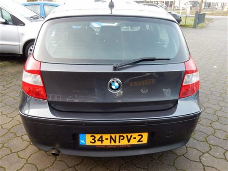 BMW 1-serie - 116i Executive / airco / pdc / nap logisch - 1