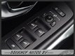 Volvo V40 - 2.0 D2 R-Design Business Leer Xenon Navi Stoelverwarming - 1 - Thumbnail