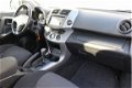 Toyota RAV4 - 2.0 VVTi Linea AWD Automaat, Navi, Parkeersensoren, T-Haak - 1 - Thumbnail