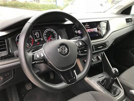 Volkswagen Polo - 1.0 MPI Comfortline APP-Connect - 1