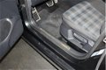 Volkswagen Golf - 1.4 TSI GTE 22950, - incl. btw Trekhaak, Panoramadak, 1e Eigenaar, Navigatie, 15% - 1 - Thumbnail