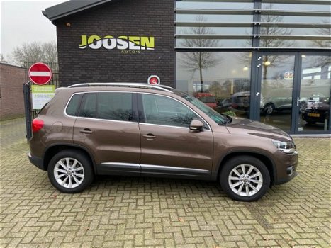 Volkswagen Tiguan - 1.4 TSI SPORTenSTYLE PANORAMADAK - 1